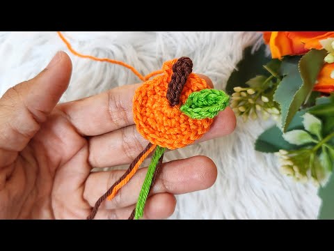 Видео: ЭТОТ ВЯЗАННЫЙ КРЮЧКОМ БРЕЛОК ПРОДАЕТ БОЛЬШЕ, ЧЕМ ТОРТ И КОФЕ 🍰 ☕ (с субтитрами)