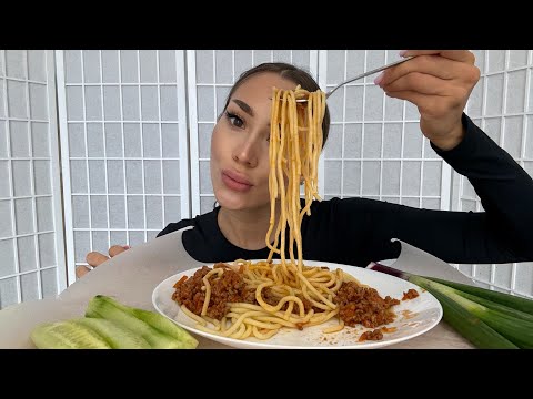 Видео: Мукбанг/ Паста болоньезе🍝/ неадекватный муж🤡/отвечаю на вопросы