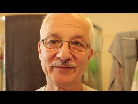 Видео: Бритьё опасными бритвами Feon Pure steel VS Feon Shwedish steel straight razors shaving