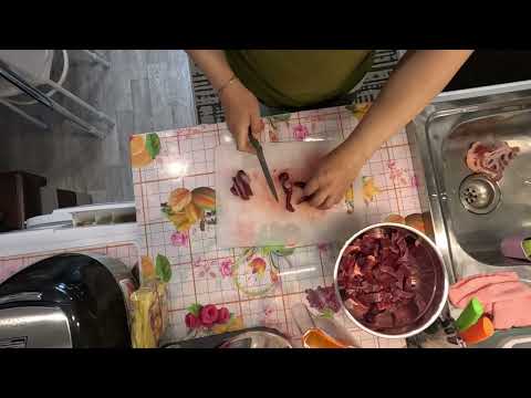 Видео: Жарю сердце добытого лося!!!