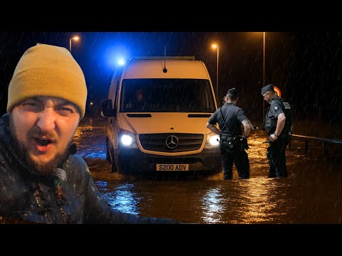 Видео: Мы въехали в зону действия красного уровня погодного предупреждения в Испании... И ОКАЗАЛИСЬ В ЛО...