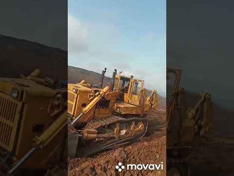 Видео: Друзья сегодня у нас бульдозер т -500, сломался комацсу д355 у него проблемы с двигателем...