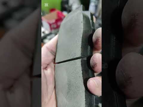 Видео: Хавал М6 Haval m6 Замена колодок на Hi-Q Sp 2115 Что стало с родными колодками после 27000 тыс?!