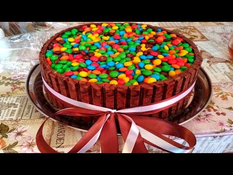Видео: Бисквитный торт с M&M’s и Kit Kat. Торт МЕЧТА - этим все СКАЗАНО! Очень ВКУСНЫЙ шоколадный торт.
