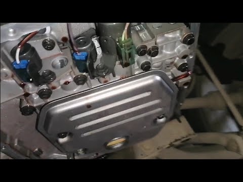 Видео: Toyota Rav4" (3zr) Замена Масла В Вариаторе "(Частичная)'...