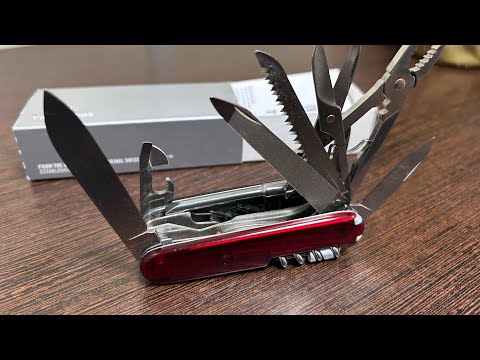 Видео: Victorinox Cybertool L (41). Каждый день в течении шести месяцев.
