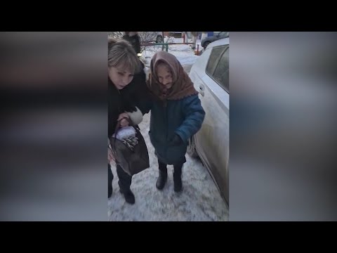 Видео: «Никому не нужна»: 94-летняя бабушка одна бродила по улицам Актобе