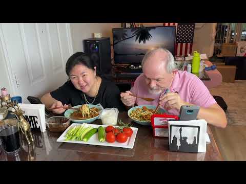 Видео: Лагман — это вам не шутки! Настоящий мукбанг 😍🍜 Горячий, домашний — мукбанг с настоящим лагманом