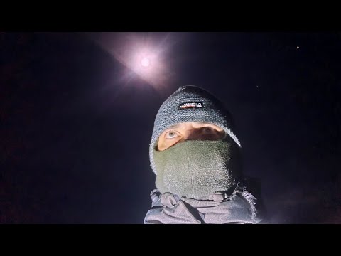 Видео: Волки тут решили задержаться. Ночная ходовая охота. Охота зимой,первый морозец.