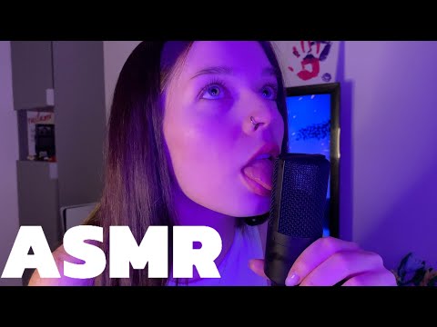 Видео: ASMR | звуки рта и неразборчивый шепот | попробую твои ушки