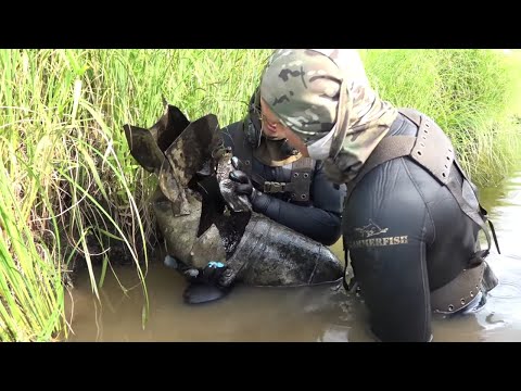 Видео: Тяжелые находки в Железной реке! Раскопки Юрий Гагарин