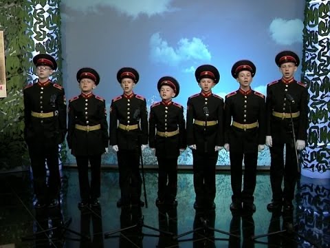 Видео: Песни нашей Победы: "Чеканя шаг, шагает наша рота"