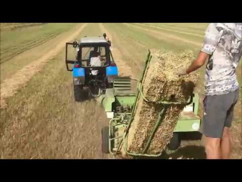 Видео: Тюкуем солому пресс подборщиком Фортштрит к 454 23 07 2019