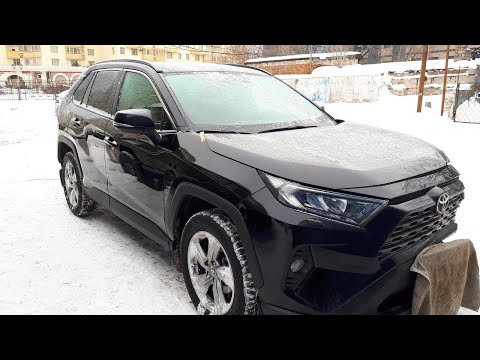 Видео: Toyota RAV 4. 2020 Часть 2. Перетяжка сидений.