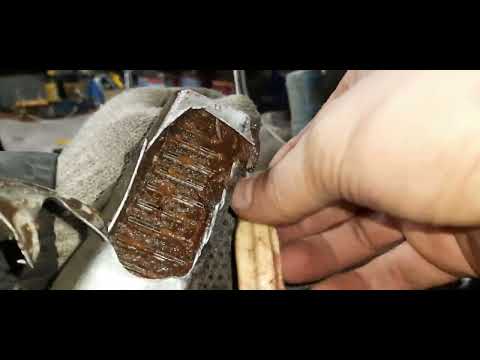 Видео: Замена радиатора печки отопителя Мицубиси Ласер 9 не снимая панель