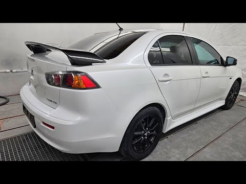 Видео: Mitsubishi Lancer.  Вклейка стекла. Сборка всего в кучу.