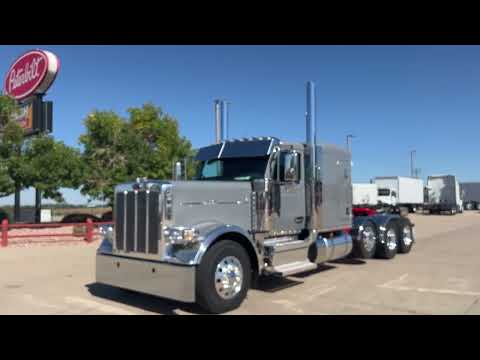 Видео: Самая красивая модель 589 за всю историю?