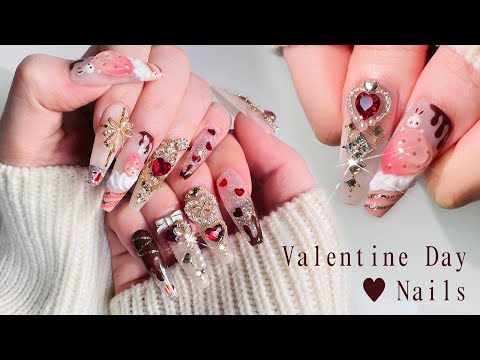 Видео: Сладкий маникюр ко Дню святого Валентина🍫💝 рисунок торта / маникюр / наращивание ногтей