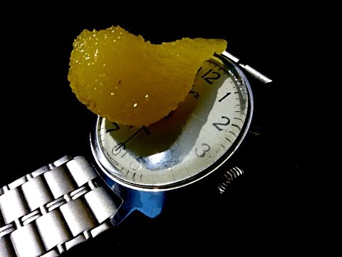 Видео: Полировка царапин стекла часов МЕДОМ