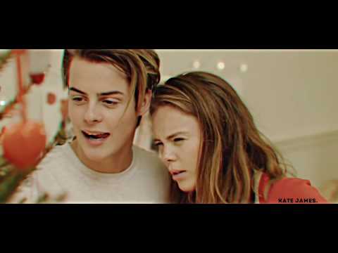 Видео: Крис и Ева-любимец твоих дьяволов(Chris & Eva)