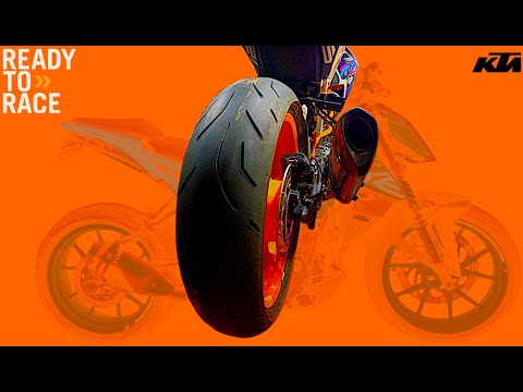 Видео: Снятие и установка заднего колеса KTM Duke 390, 125, 200, 250