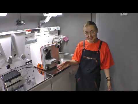 Видео: 📢 Новое видео! Рабочие места для гипса и мойки — СУЛ 9.3 ГИПС и СУЛ 9.3 МОЙКА 🧱🧼