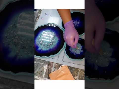 Видео: Мастер-класс эпоксидная смола / Epoxy resin tutorial