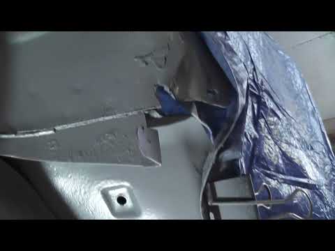 Видео: На заднем крыле пара дырок. Сделай пару   заплаток и покрась... Часть 2.