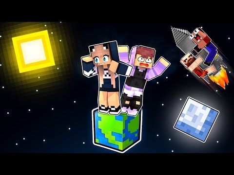 Видео: Майнкрафт, но На ОДНОМ БЛОКЕ В КОСМОСЕ ДЕВУШКА НУБ И ПРО ВИДЕО ТРОЛЛИНГ MINECRAFT