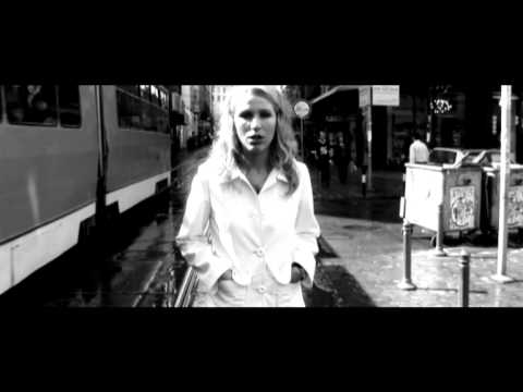 Видео: Миленита - "Назад" (Milenita - "Nazad")