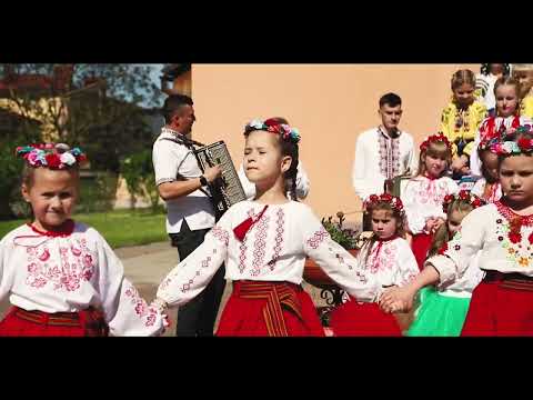 Видео: Великодні забави "Вію вінець з гаївочок та дитячих сердець"