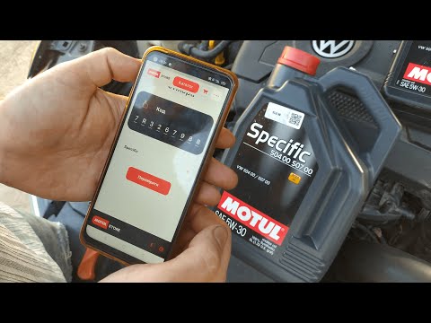 Видео: Замена масла в двигатель TSI 1.8 Volkswagen.MOTUL Specific 504-507