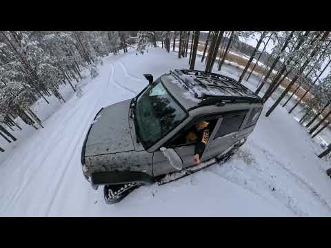 Видео: Катаемся на УАЗике вдоль речки