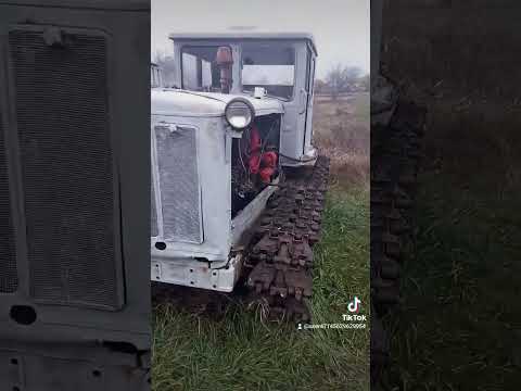 Видео: продаж ХТЗ т-74 гусеничний трактор на продаж возможна доставка звоніте договорімся 0975704716