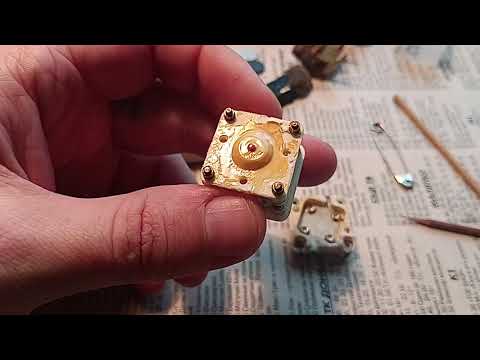 Видео: Неудачный ремонт конденсатора переменной емкости  КПП-2х4/240