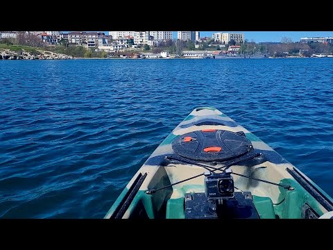 Видео: Рыбалка с Каяка на Чёрном Море. Севастополь, Смарида (окунь).