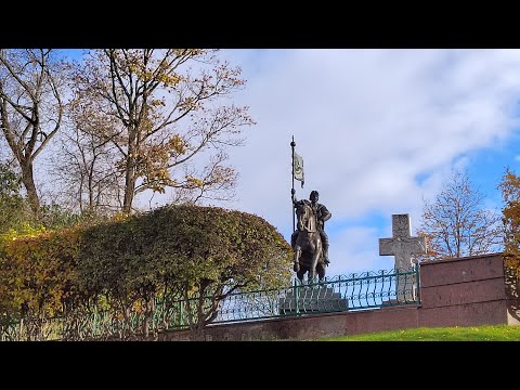 Видео: Прогулка от Комиссариатского моста до памятника Дмитрию Донскому, Москва, 12 октября 2025 года 