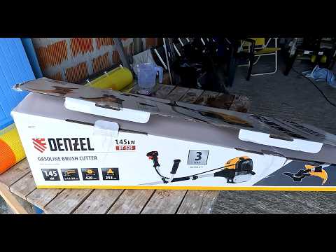 Видео: Denzel Brush Cutter DT-52S мощный бензиновый триммер косилка травы и кустов