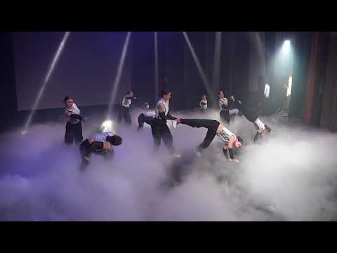 Видео: Танець "Крізь тумани" VYSHYVANKA | Ювілейний концерт 15.06.2025