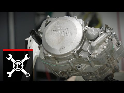 Видео: Ремонт нижней части Yamaha YZ250 и YZ250X | Часть 2: Сборка двигателя