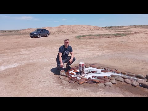 Видео: КАЛМЫКИЯ , ВОДА КОТОРАЯ ГОРИТ , РОЗОВОЕ СОЛЕНОЕ ОЗЕРО.