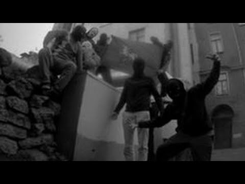 Видео: РУСИК (MANSKUZNI) - ПРО ЧЕРНУЮ ЭКОНОМИКУ, ПАШУ ТЕХНИКА, GO VEGAS, ГРАФФИТИ, ЖИЗНЬ В ДЕРЕВНЕ