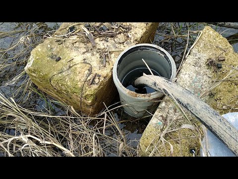 Видео: Самоизлив колодца на стройке