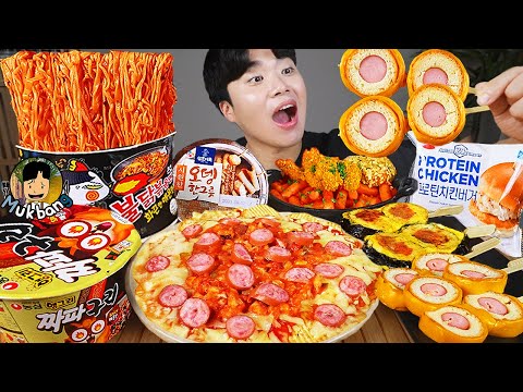 Видео: Текст) ASMR MUKBANG острый рамэн и хот-доги с сыром, пицца и ттеокбокки !! Корейский магазин