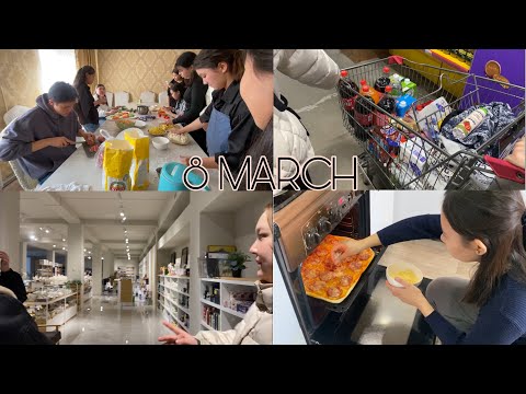 Видео: КАК МЫ ОТПРАЗДНОВАЛИ 8 МАРТА?🌷| школьный влог | piece of my life ✨