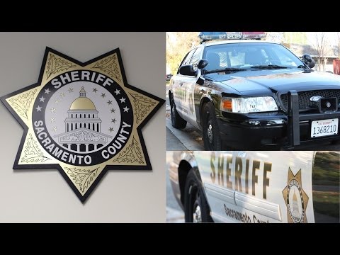 Видео: Полицейский в США