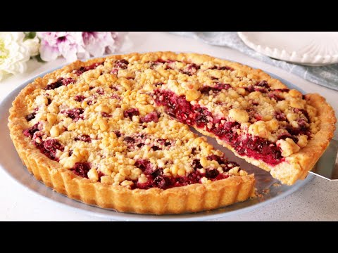 Видео: Сладкий пирог с черной смородиной! Бысто, просто и вкусно к чаю!