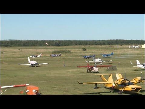 Видео: Авиашоу XIX слёта любителей авиации. Уфа, аэродром Первушино, 2025-й год.