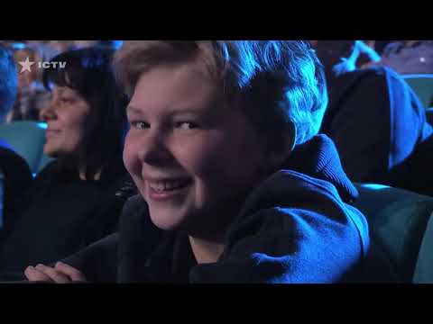 Видео: 😆 Дизель Шоу 2021 - 1 ЯНВАРЯ - Лучшие номера 2020-го года - 6 ЧАСОВ -  Лучшие приколы 2021