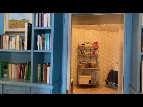 Видео: Голубой особняк : рум тур по итальянской вилле